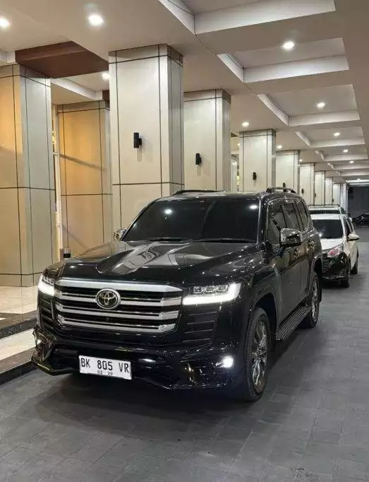 Rental Mobil Land Cruiser Medan
