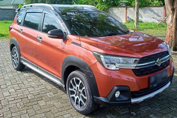 sewa-mobil-XL7