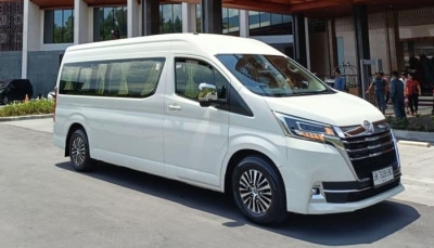 sewa-mobil-hiace-premio