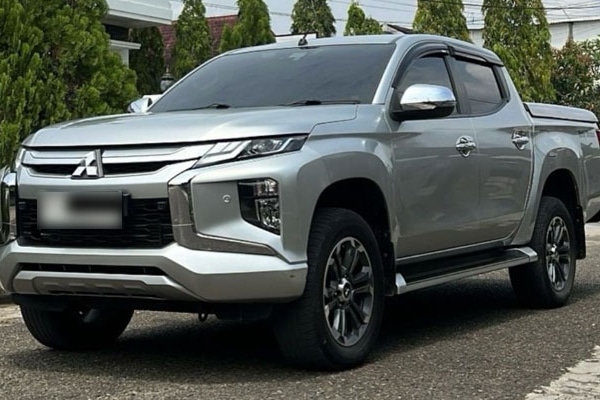 sewa-mobil-triton